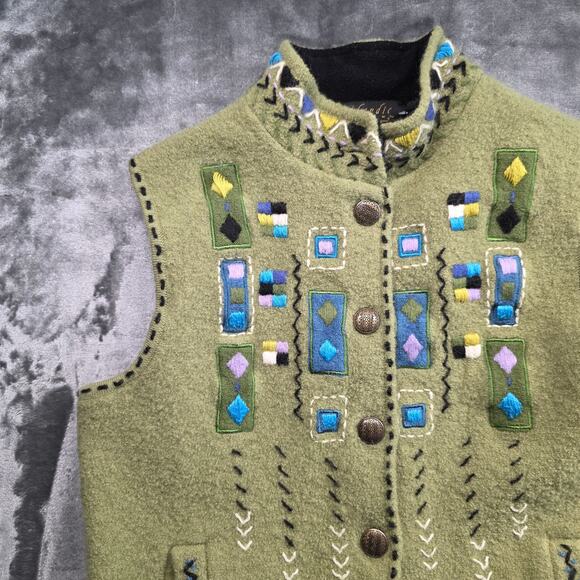 Icelandic Design Womens Wool Vest Embroidered Green Button Up Size S - Picture 3 of 14